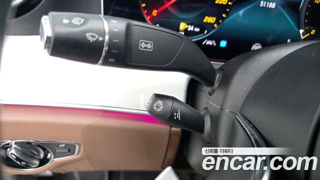 Mercedes-Benz E-Class (W213) E250 Avantgarde 2021 — фото 38