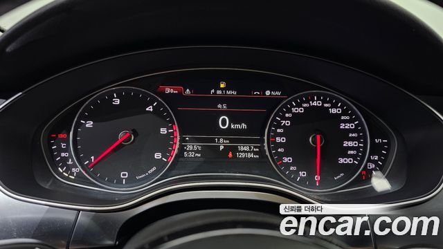 Audi A6 2.0 TDI Dynamic C7 2013 — фото 8
