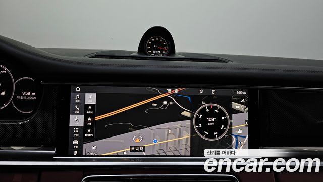 Porsche Panamera (971) 4.0 Turbo 2017 — фото 15