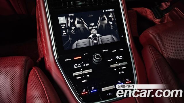 Porsche Panamera (971) 4.0 Turbo 2017 — фото 19