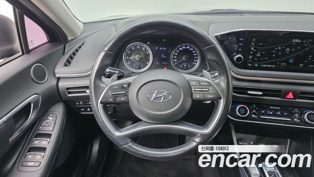 Hyundai Sonata (DN8) 2.0 Premium 2020 — фото 13