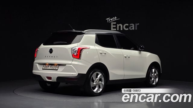KG Mobility (SsangYong) Tivoli LX 2WD DLX 2015 — фото 2