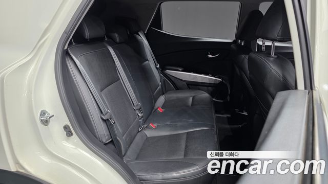 KG Mobility (SsangYong) Tivoli LX 2WD DLX 2015 — фото 12
