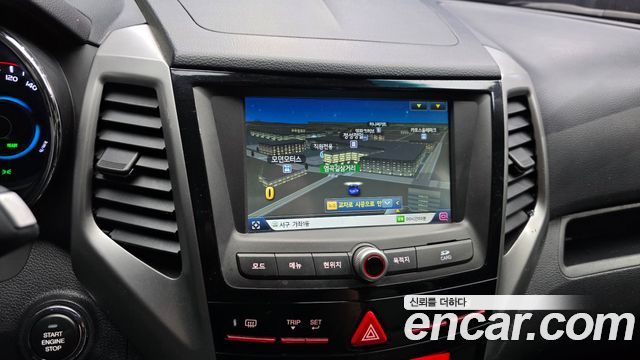 KG Mobility (SsangYong) Tivoli LX 2WD DLX 2015 — фото 14
