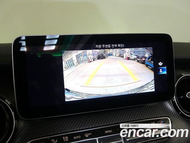 Mercedes-Benz V-Class V220 CDI W447 2023 — фото 15