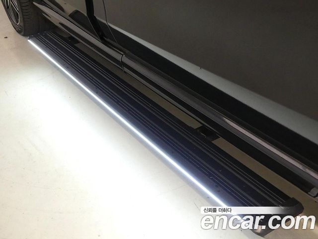 Mercedes-Benz V-Class V220 CDI W447 2023 — фото 24