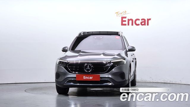 Mercedes-Benz EQB (X243) EQB300 4MATIC Electric Art 2024 — фото 3