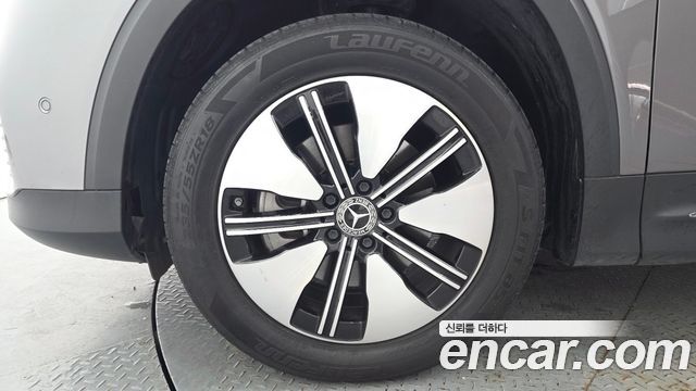 Mercedes-Benz EQB (X243) EQB300 4MATIC Electric Art 2024 — фото 5