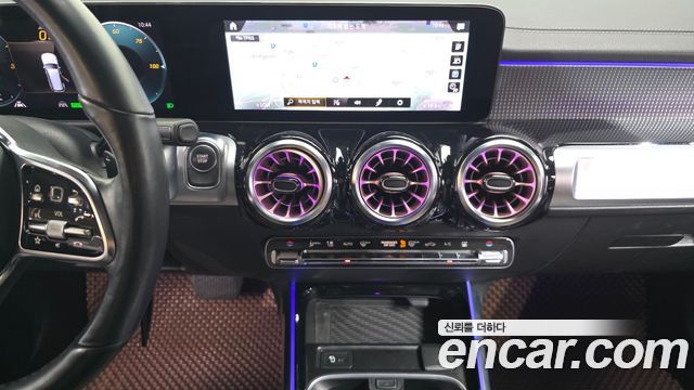 Mercedes-Benz EQB (X243) EQB300 4MATIC Electric Art 2024 — фото 18