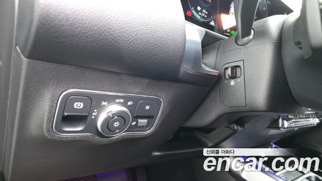 Mercedes-Benz EQB (X243) EQB300 4MATIC Electric Art 2024 — фото 34