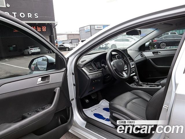 Hyundai Sonata New Rise LPI Style 2020 — фото 10