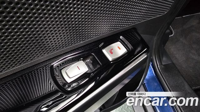KG Mobility (SsangYong) Tivoli LX 4WD 2017 — фото 30