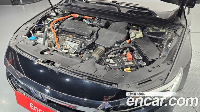 Honda Accord (X) 2.0 Hybrid Touring 2021 — фото 6