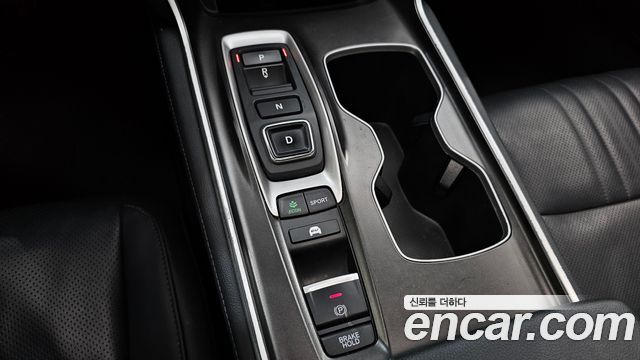 Honda Accord (X) 2.0 Hybrid Touring 2021 — фото 9