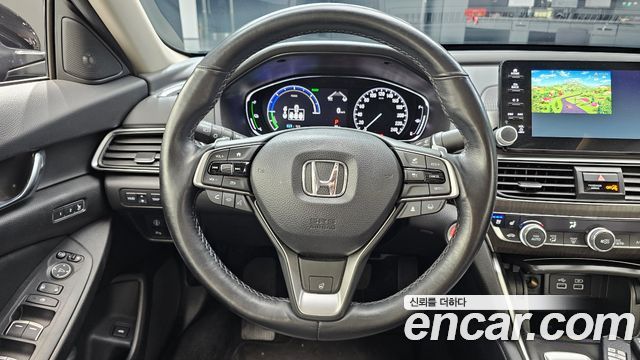Honda Accord (X) 2.0 Hybrid Touring 2021 — фото 13