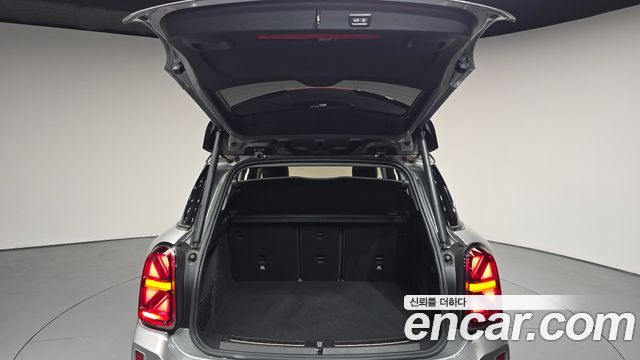 MINI Cooper Countryman Classic 2nd 2024 — фото 33