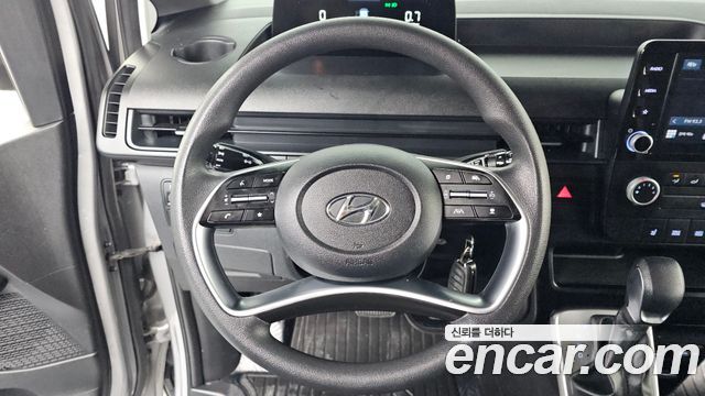 Hyundai Staria Cargo 3-Seater Smart 2023 — фото 16