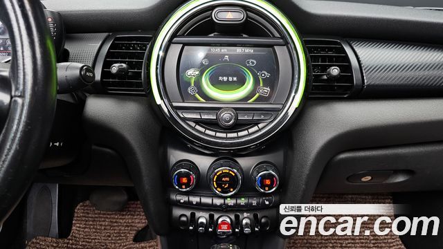 MINI Cooper Convertible Standard 3rd Generation 2016 — фото 14