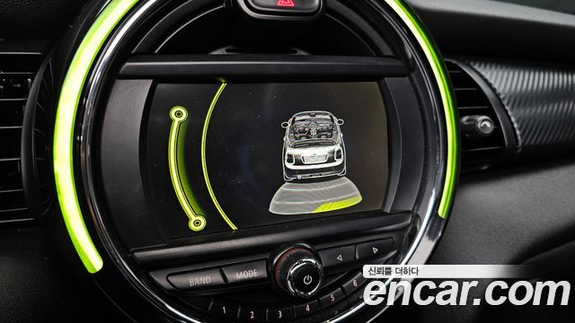 MINI Cooper Convertible Standard 3rd Generation 2016 — фото 15