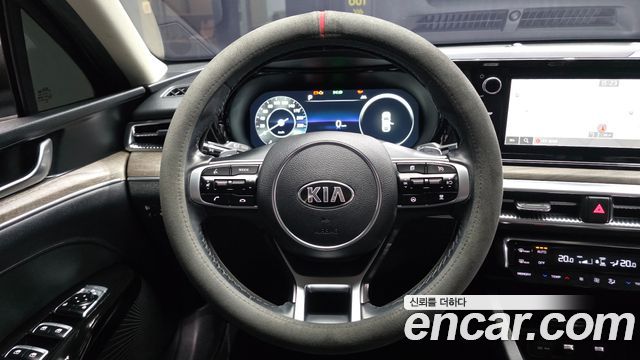 Kia K5 (III) 2.0 Noblesse 2021 — фото 13