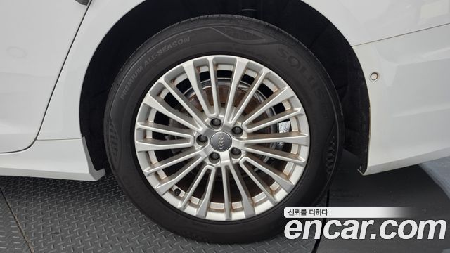 Audi A6 (C8) 40 TDI Quattro Premium 2020 — фото 21
