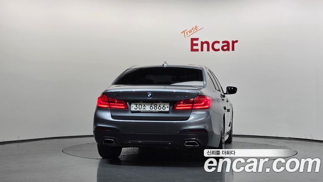 BMW 5 Series (G30) 530i xDrive M Sport Package 2018 — фото 4