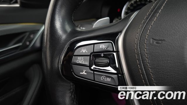 BMW 5 Series (G30) 530i xDrive M Sport Package 2018 — фото 16
