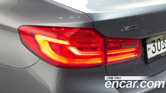 BMW 5 Series (G30) 530i xDrive M Sport Package 2018 — фото 23
