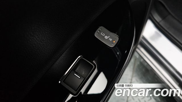 Honda Accord 2.0 Hybrid 9th 2017 — фото 17