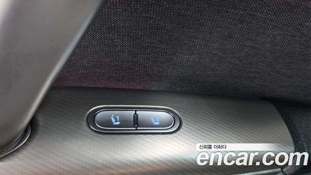 Genesis GV60 Standard 2022 — фото 16
