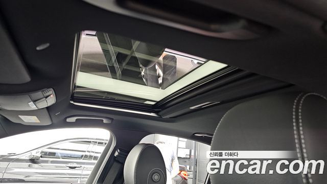 Mercedes-Benz E-Class (W213) E220d 4MATIC AMG Line 2023 — фото 19