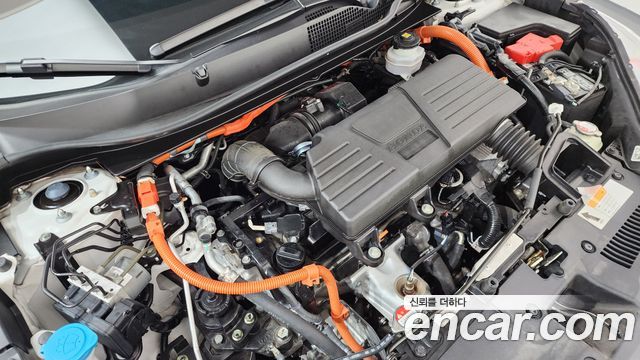 Honda CR-V (V) 2.0 Hybrid Touring 4WD 2022 — фото 6