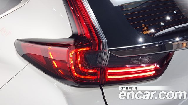 Honda CR-V (V) 2.0 Hybrid Touring 4WD 2022 — фото 23