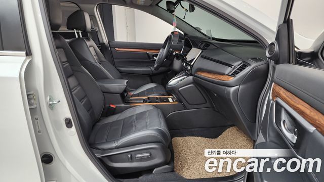 Honda CR-V (V) 2.0 Hybrid Touring 4WD 2022 — фото 26