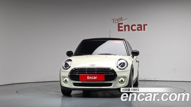 MINI Cooper 5Door Standard 3rd 2021 — фото 3