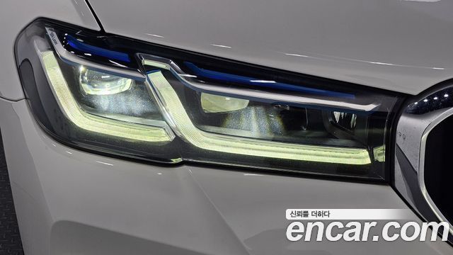 BMW 5 Series (G30) 530i xDrive M Sport Package 2023 — фото 22