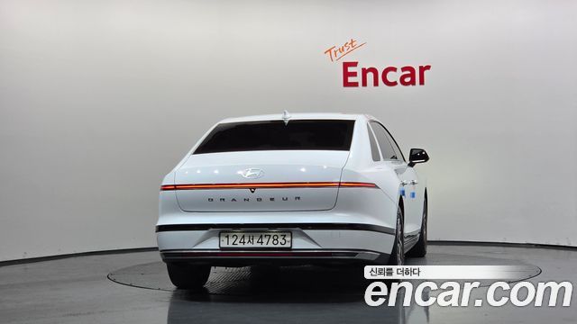 Hyundai Grandeur Hybrid (GN7) Premium 2023 — фото 4