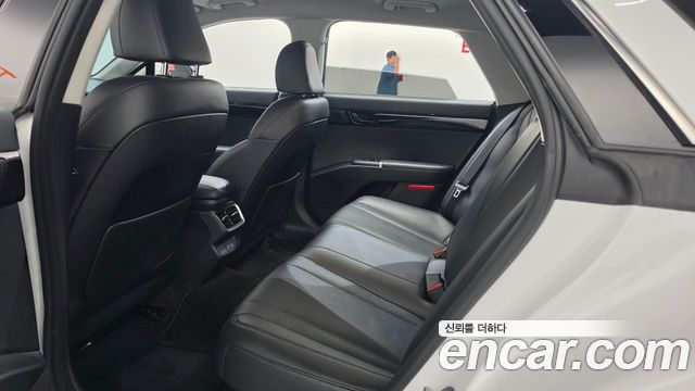 Hyundai Grandeur Hybrid (GN7) Premium 2023 — фото 21