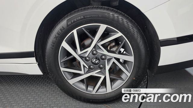 Hyundai Grandeur Hybrid (GN7) Premium 2023 — фото 27