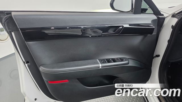 Hyundai Grandeur Hybrid (GN7) Premium 2023 — фото 30