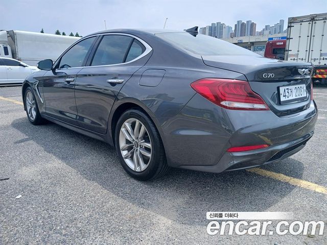 Genesis G70 2.2D Advanced 2019 — фото 6