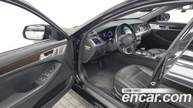 Genesis G80 3.3 GDI AWD Premium Luxury 2018 — фото 10