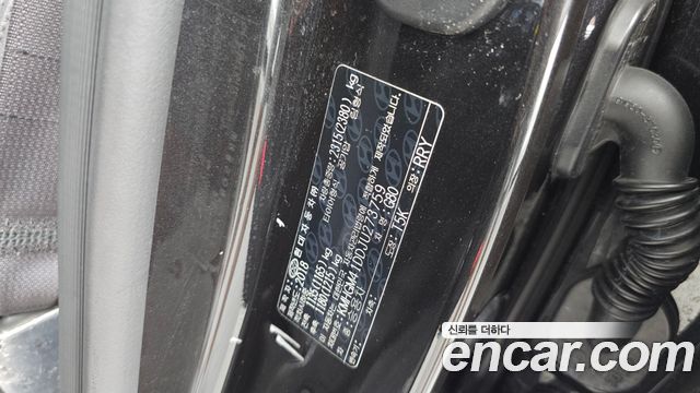 Genesis G80 3.3 GDI AWD Premium Luxury 2018 — фото 26