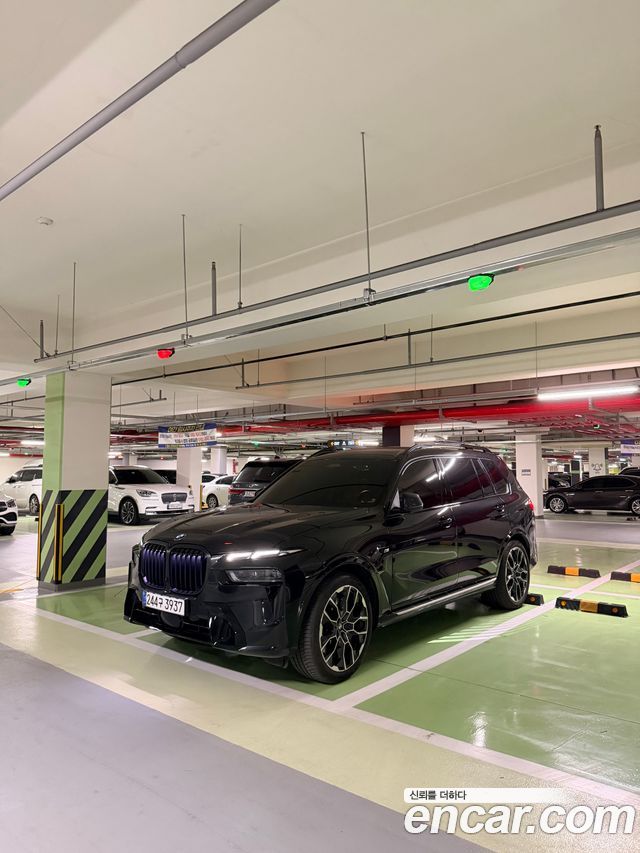 BMW X7 (G07) xDrive 40i M Sport 7STR 2025 — фото 10