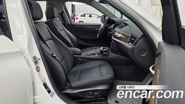 BMW X1 (E84) xDrive 18d 2014 — фото 11