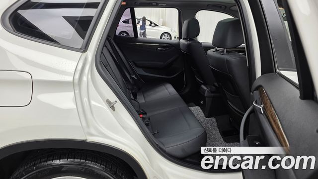 BMW X1 (E84) xDrive 18d 2014 — фото 12