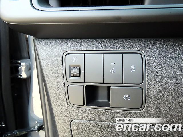 Hyundai Staria L3.5 Cargo 5-Seater Modern 2025 — фото 16