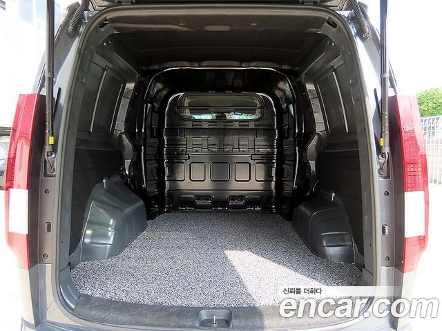 Hyundai Staria L3.5 Cargo 5-Seater Modern 2025 — фото 22