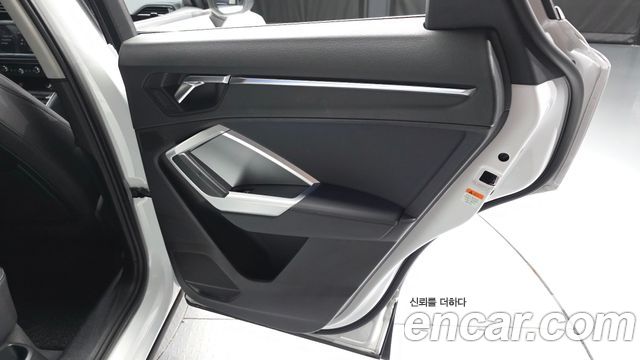 Audi Q3 (F3) 35 TDI 2020 — фото 25