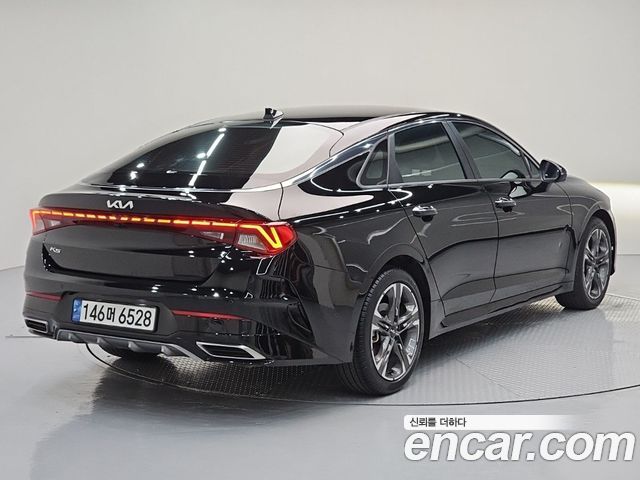 Kia K5 (III) 2.0 Signature 2022 — фото 2